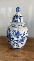 Deckelvase Keramik blau weiss Blumendekor guter Zustand