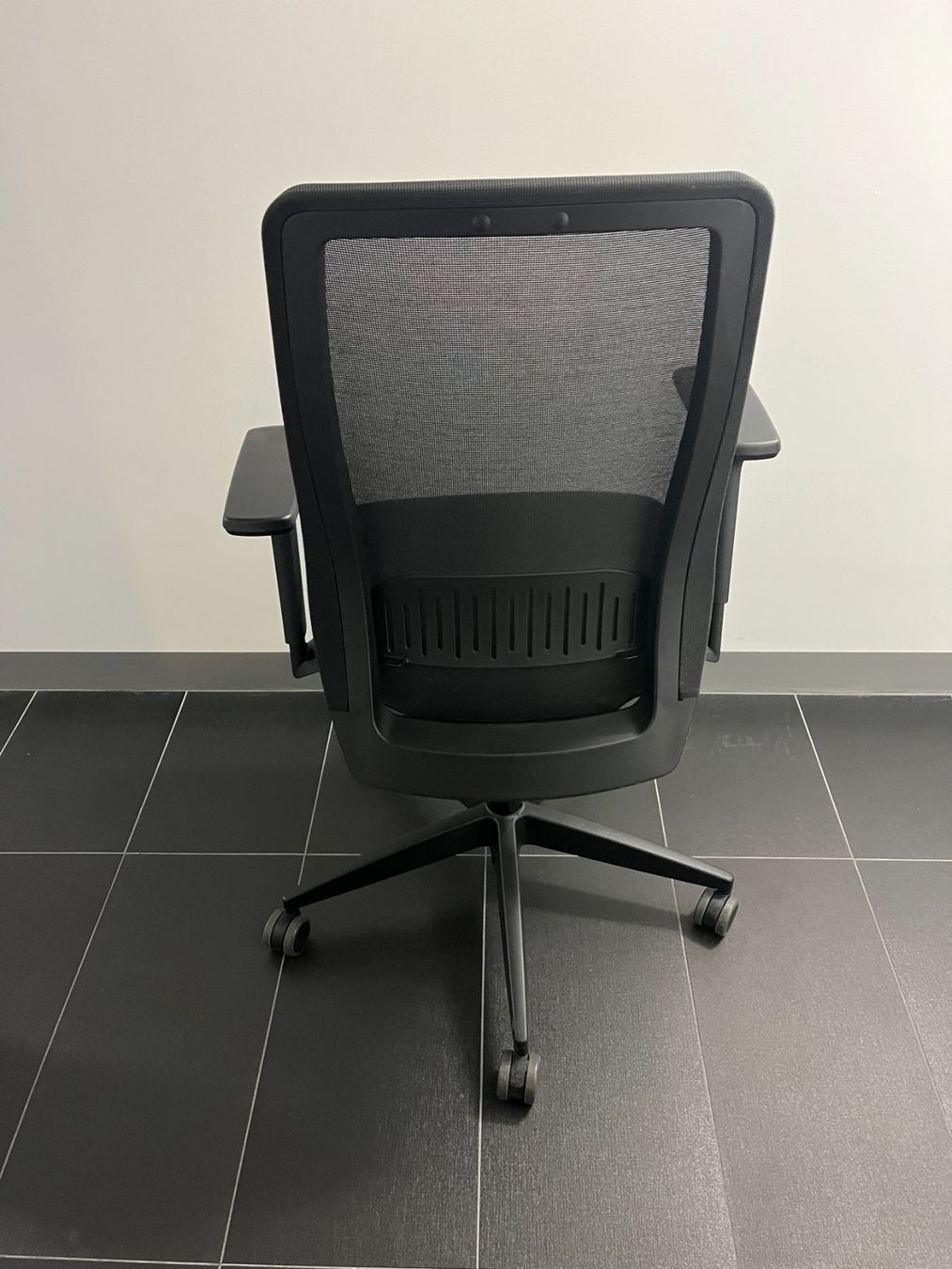 Sedie: Chaise professionnelle de bureau réglable – Usato da Sion venduto da Flo017 1