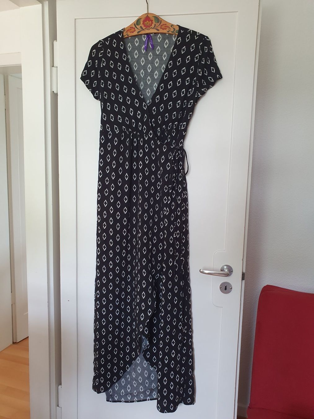 Vestiti: Umstandskleid Wickelkleid Gr 36 – Usato da Winterthur venduto da Natascha_1994