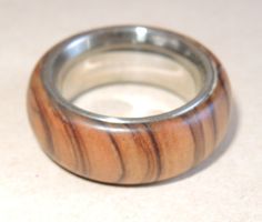 Holzring Ring Edelstahlkern Handarbeit Grösse 62 Bague bois