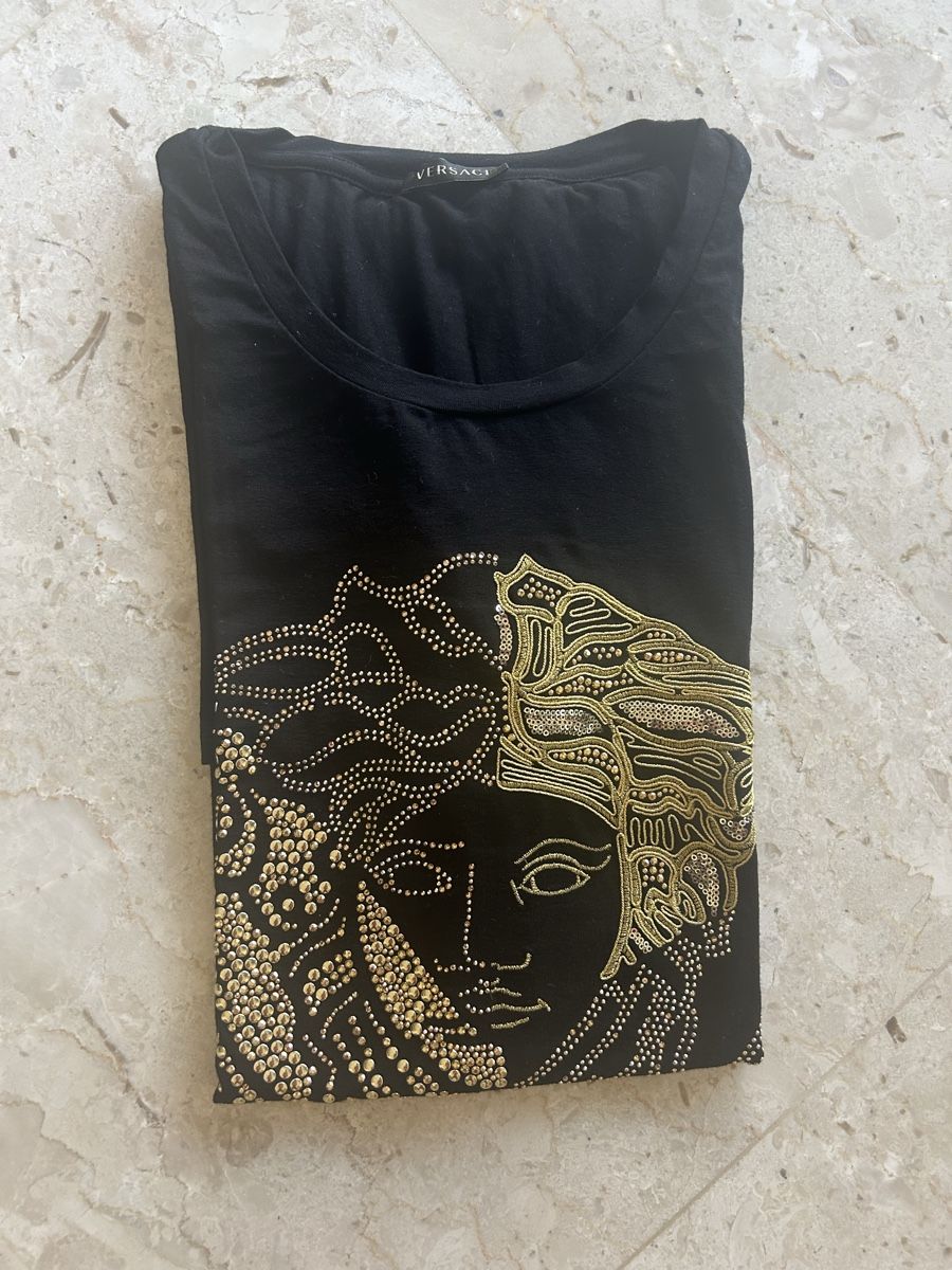 Versace T-shirt: Maglietta VERSACE taglia 38 – Nuovo (secondo la descrizione) da Locarno venduto da Matic04 6
