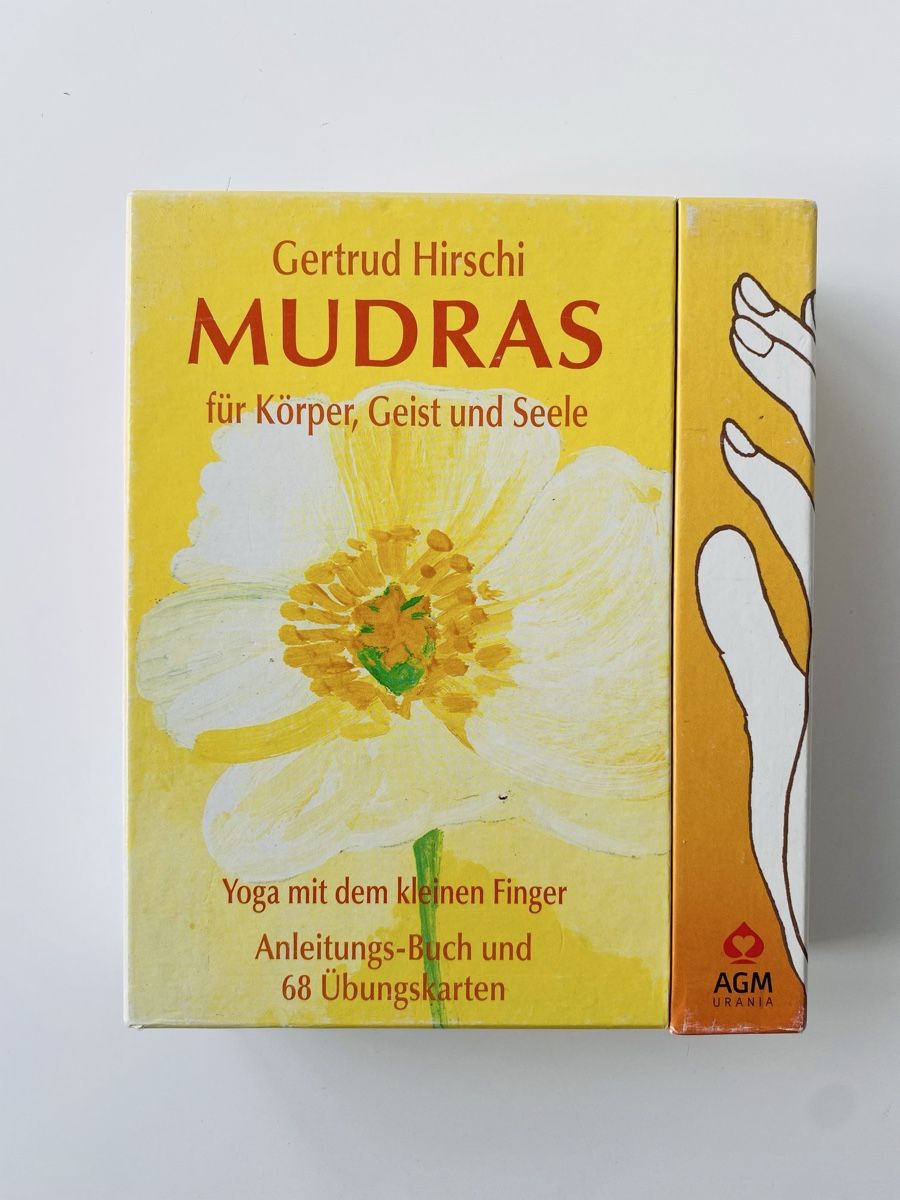 Libri: gertrud hirschi mudras – Usato da adliswil venduto da PRELOVED_