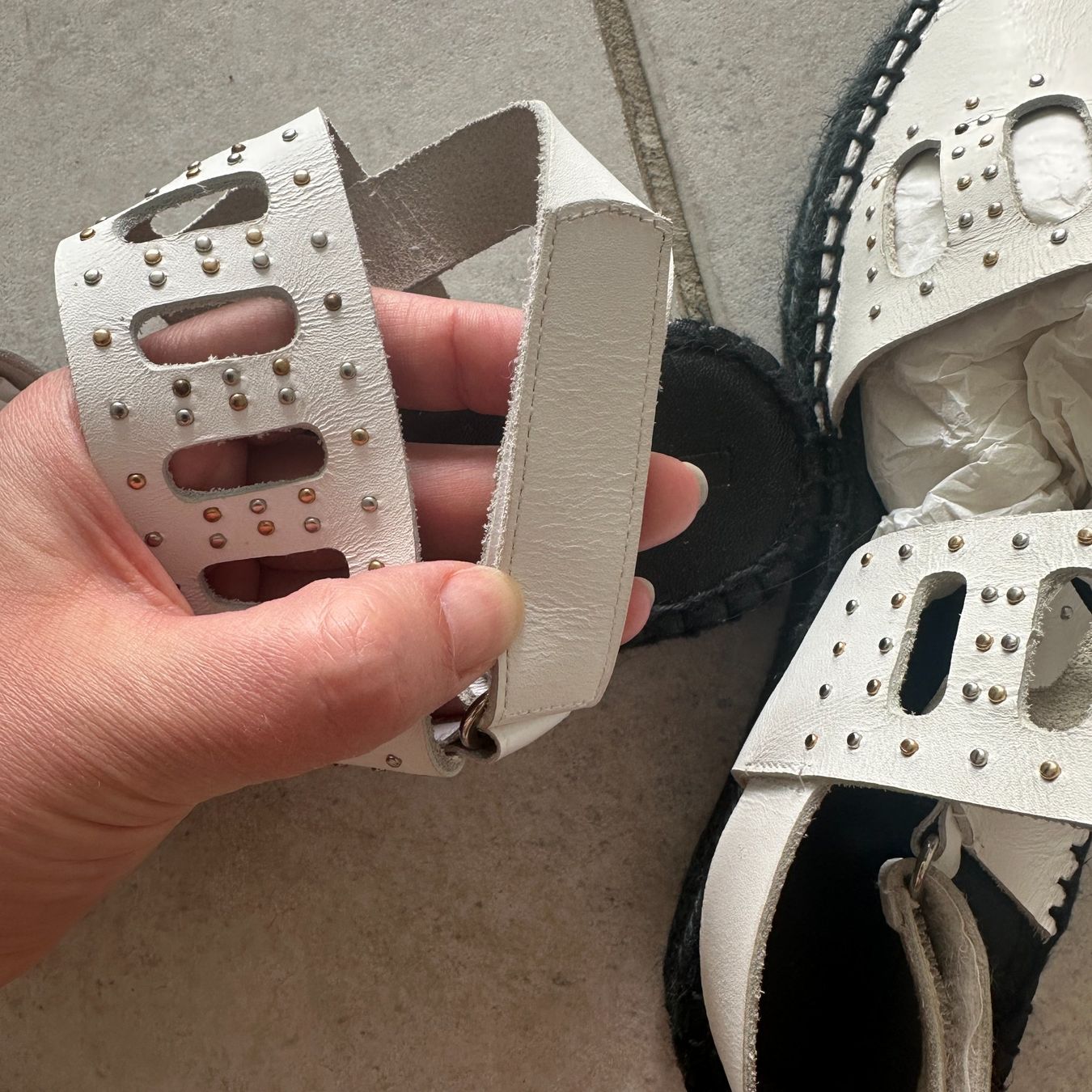 Alexander Mcqueen Damenschuhe: MCQ Sandalen, Gr. 38, Weiss mit Staubbeutel. – Gebraucht aus Zofingen von JumpInVintage 4