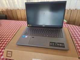 Acer Notebook Aspire 15 (A15-51M-70GH)