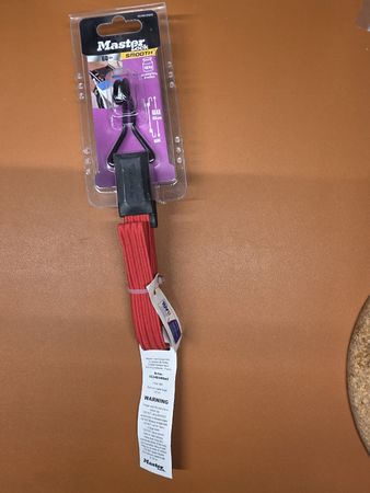 Neues Master Lock Gepäckband, Rot, Sicher, Top Zustand!