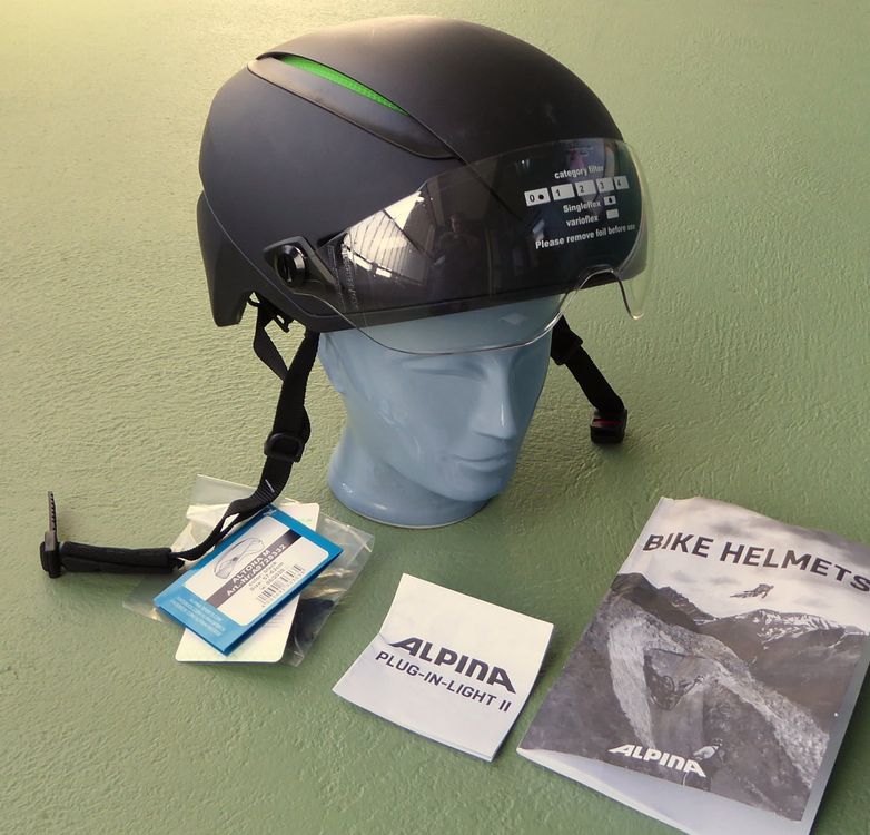 sehr schöner original ALPINA Velo-Helm mit Visier - NEU | Kaufen auf ...