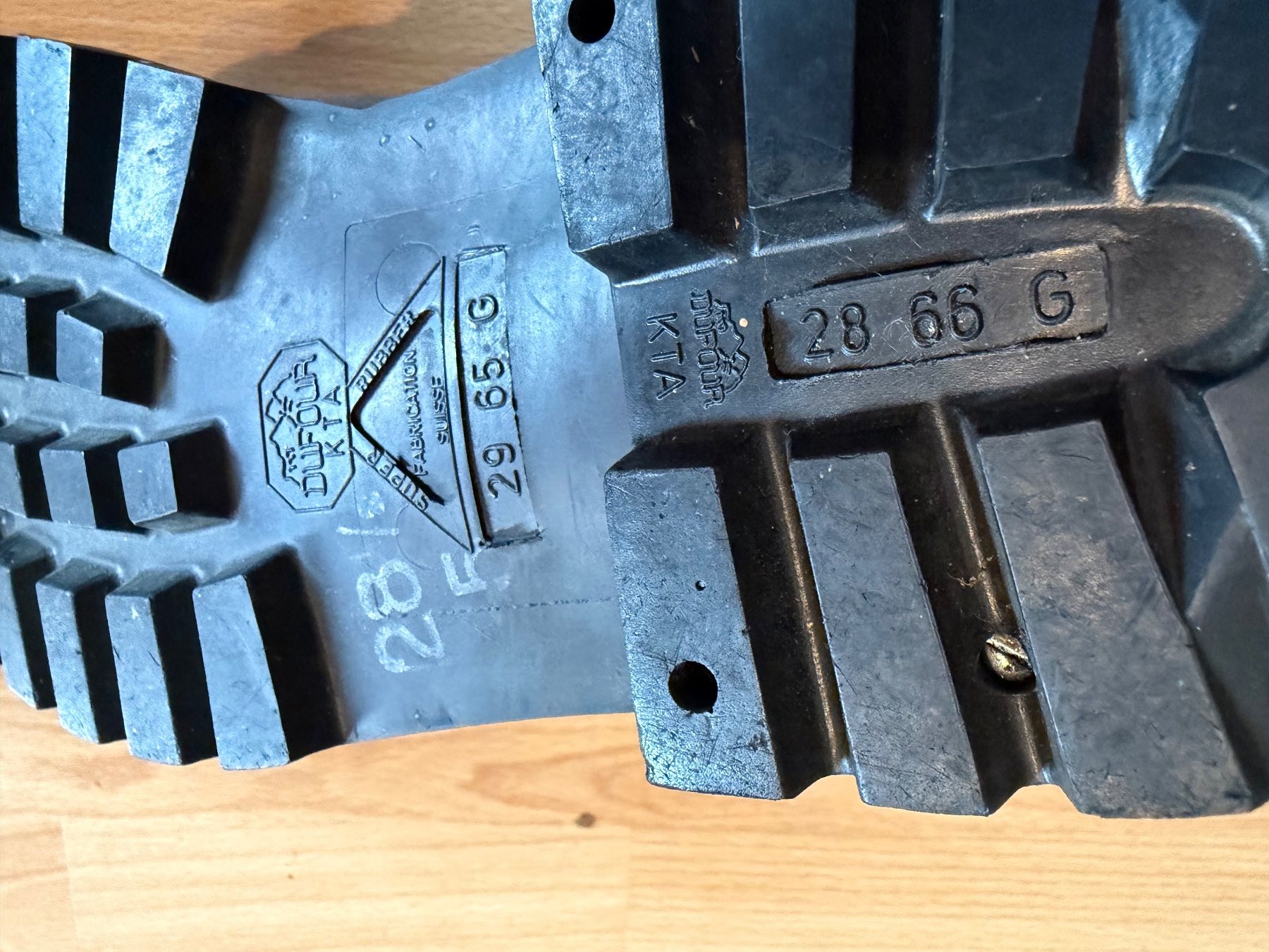 Schweizer Armee Uniformi: Schuhe Militär – Nuovo (secondo la descrizione) da Aarau venduto da KorgPA 6