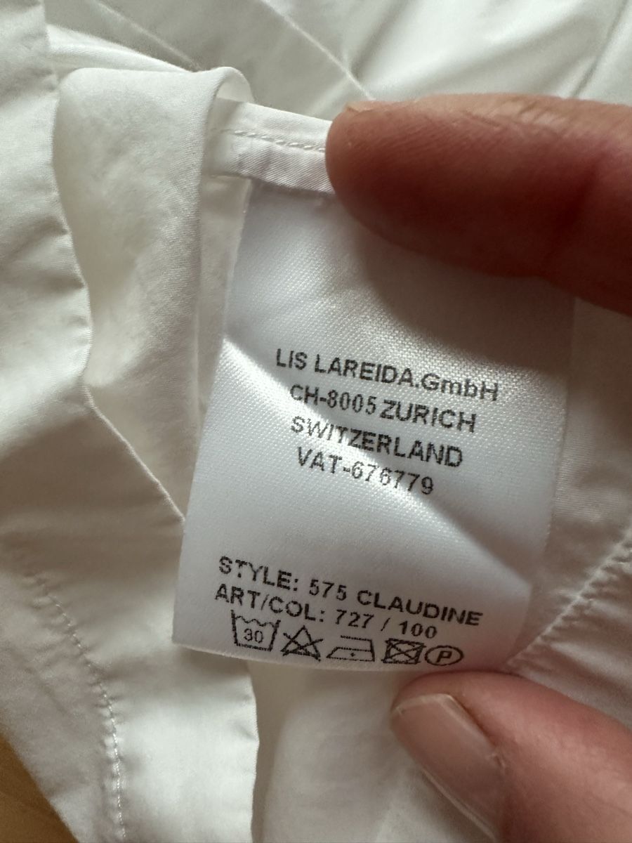 Lis Lareida Blusen: Shirtbluse Lis Lareida – Neu (gemäss Beschreibung) aus Leuk Stadt von medii1 5