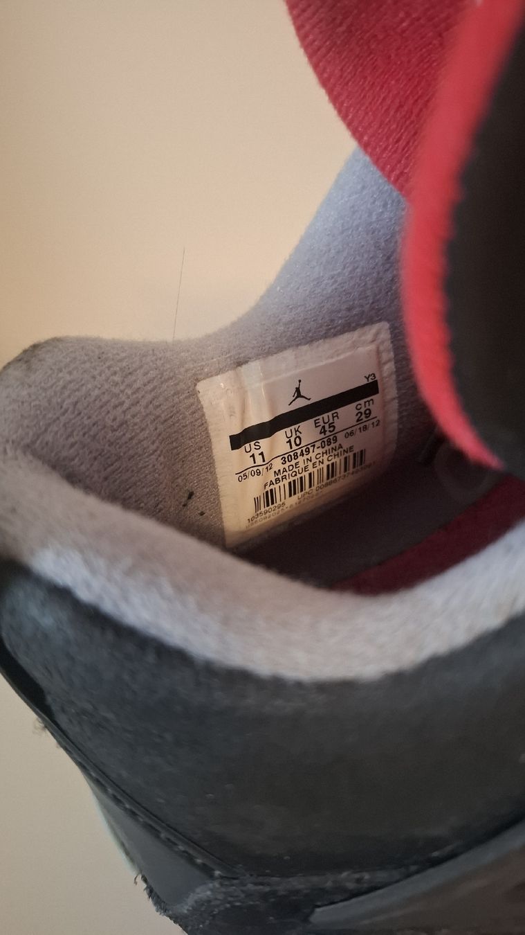 Jordan Scarpe da uomo: jordan 4 Bred 2012 – Difettoso da Perly venduto da gsc_hwt7 4