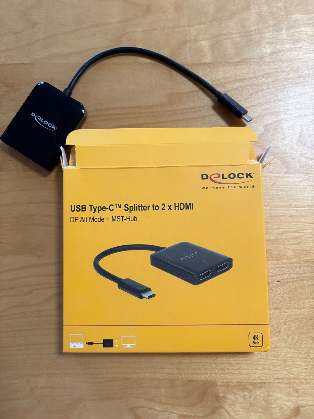 Adattatori: Delock USB Type-C Splitter to 2x HDMI – Usato da Auenstein venduto da 5222 1