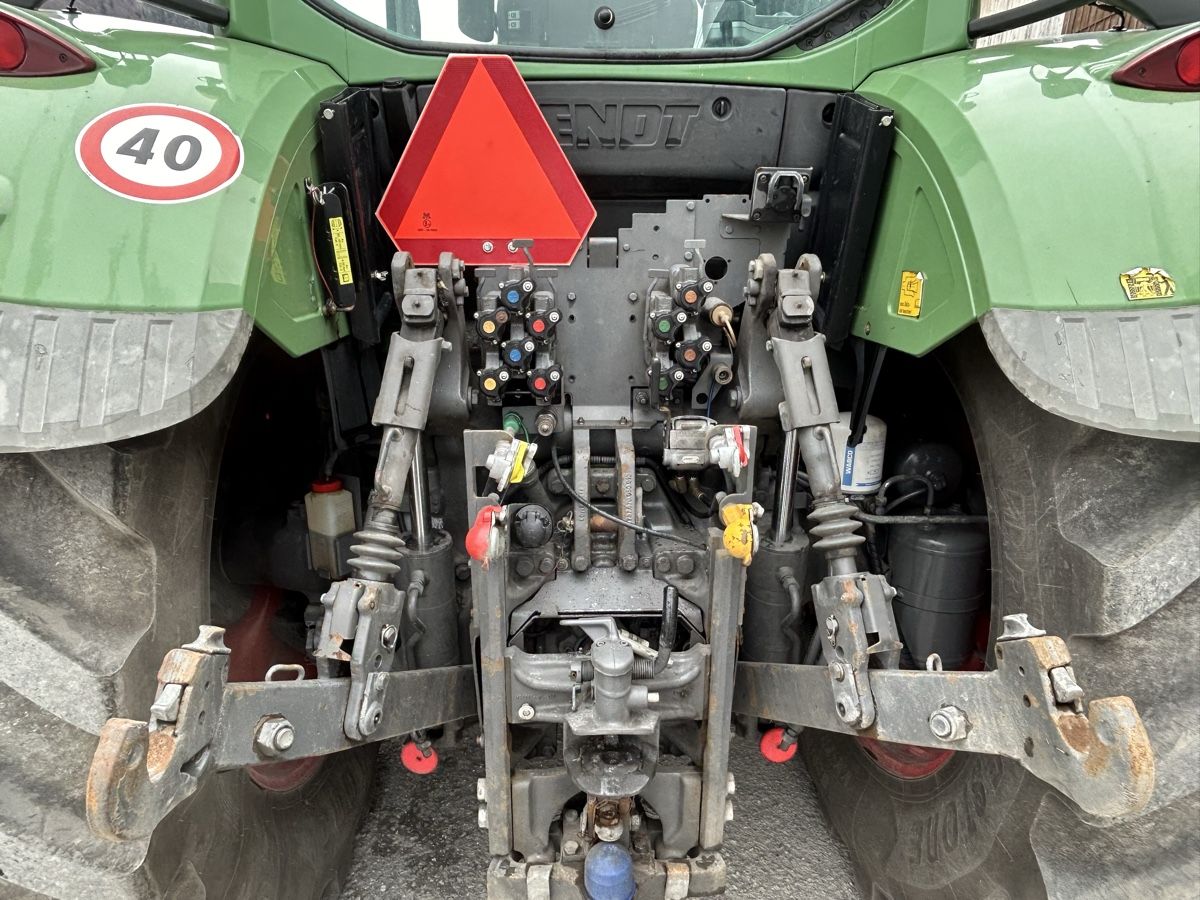 Fendt Trattori: Fendt 724 Vario Profi+ Traktor – Usato da Vaduz venduto da TRANS-AGRAR 7