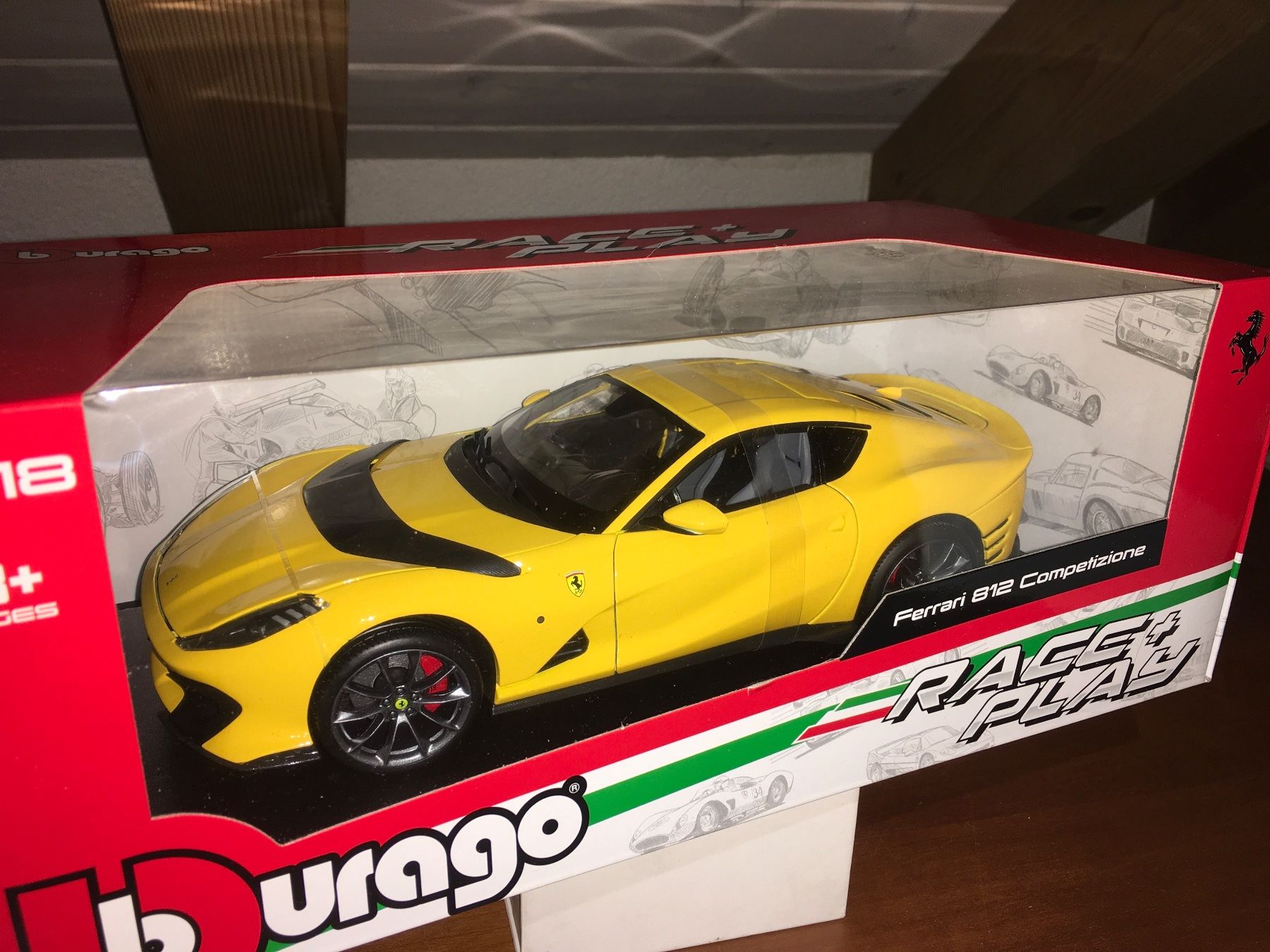 Ferrari Modellini d'auto: Ferrari 812 Competizione 1/18 – Nuovo e nell'imballaggio originale da Wohlen AG venduto da PrivatSammlung 1