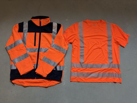 Leuchtkleider Set, T-Shirt & Windstoppe Jacke Gr. L