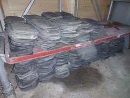 Beau lot de tuiles en ardoise ancie