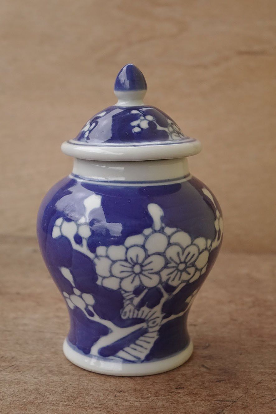 Pentole: Chinesisches Porzellangefäss Teedose – Nuovo e nell'imballaggio originale da Winterthur venduto da Hiruko 1