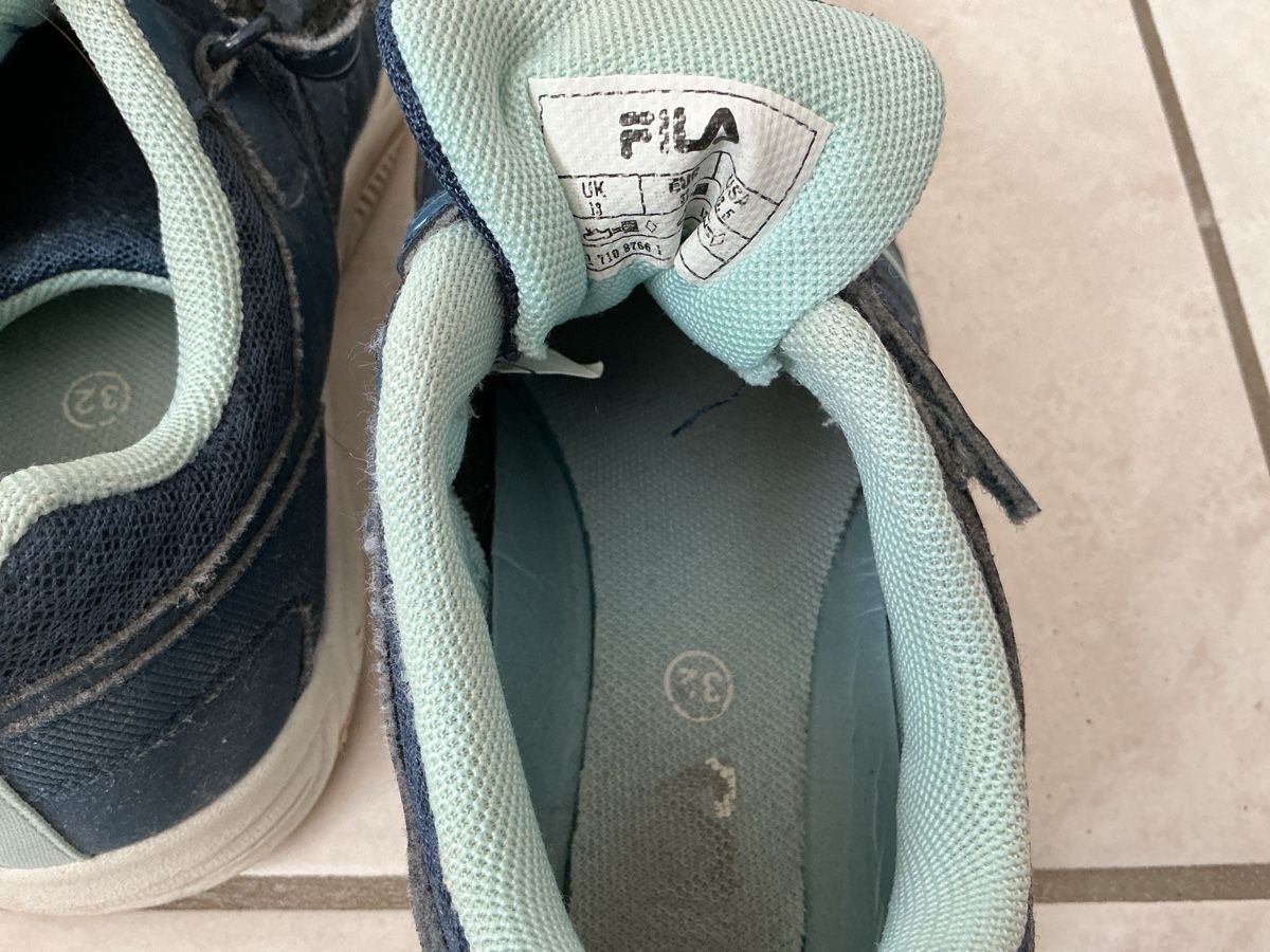 Fila Schuhe für Jungen: Hallenturnschuhe Grösse 32 – Gebraucht aus Grellingen von gartenzwerg03 3