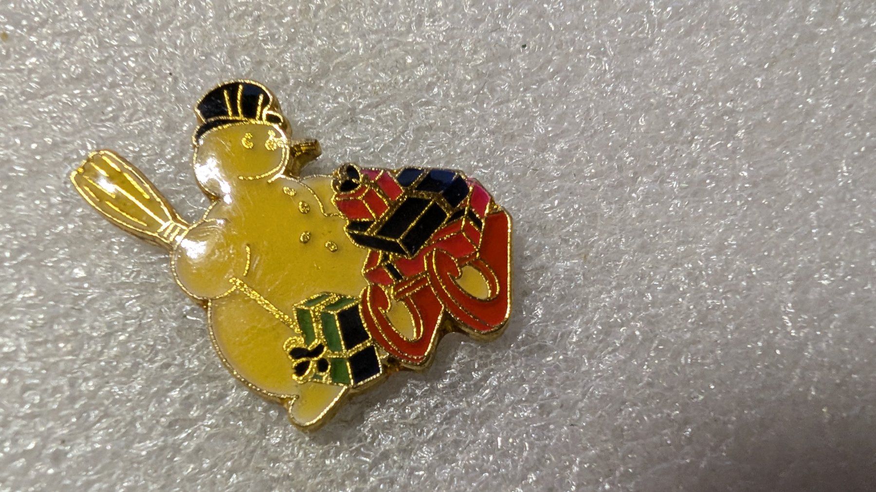 Plaketten & Abzeichen: Ansteckpin 206: Schneemann – Gebraucht aus Oppligen von Pin-Fall-Shop