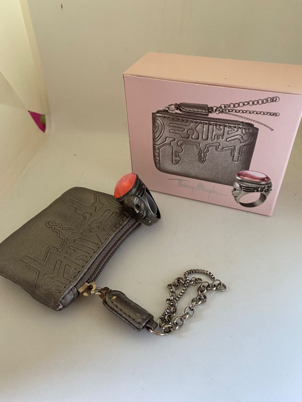 Ringe: Womanity Thierry Mugler – Neu und originalverpackt aus Bouveret von wes_7zll