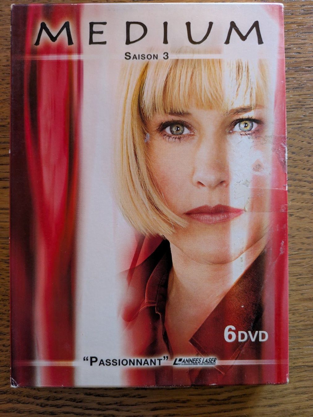 Tutti i DVDs: Medium - Saison 3 (6 DVD - EN/DE/IT/SP/FR) – Usato da Männedorf venduto da Pacer19
