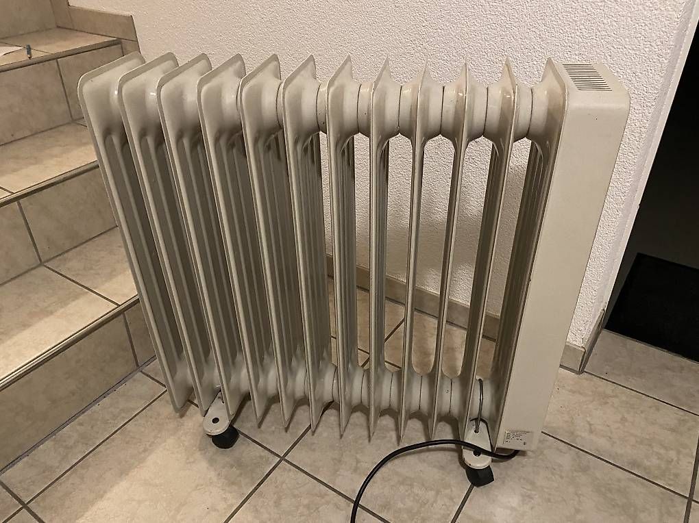 Radiatori: Elektroheizgerät/Ölradiator – Usato da Lüchingen venduto da ebkaufsuche