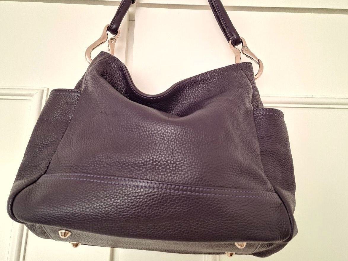 Borse da donna: Sac à main en cuir véritable violet prune – Usato da Lutry venduto da Sim_Sta 4