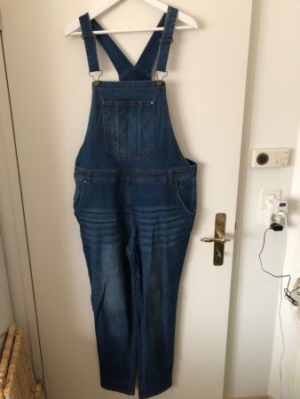 Lässige Jeans-Latzhose für Damen, Grösse 46