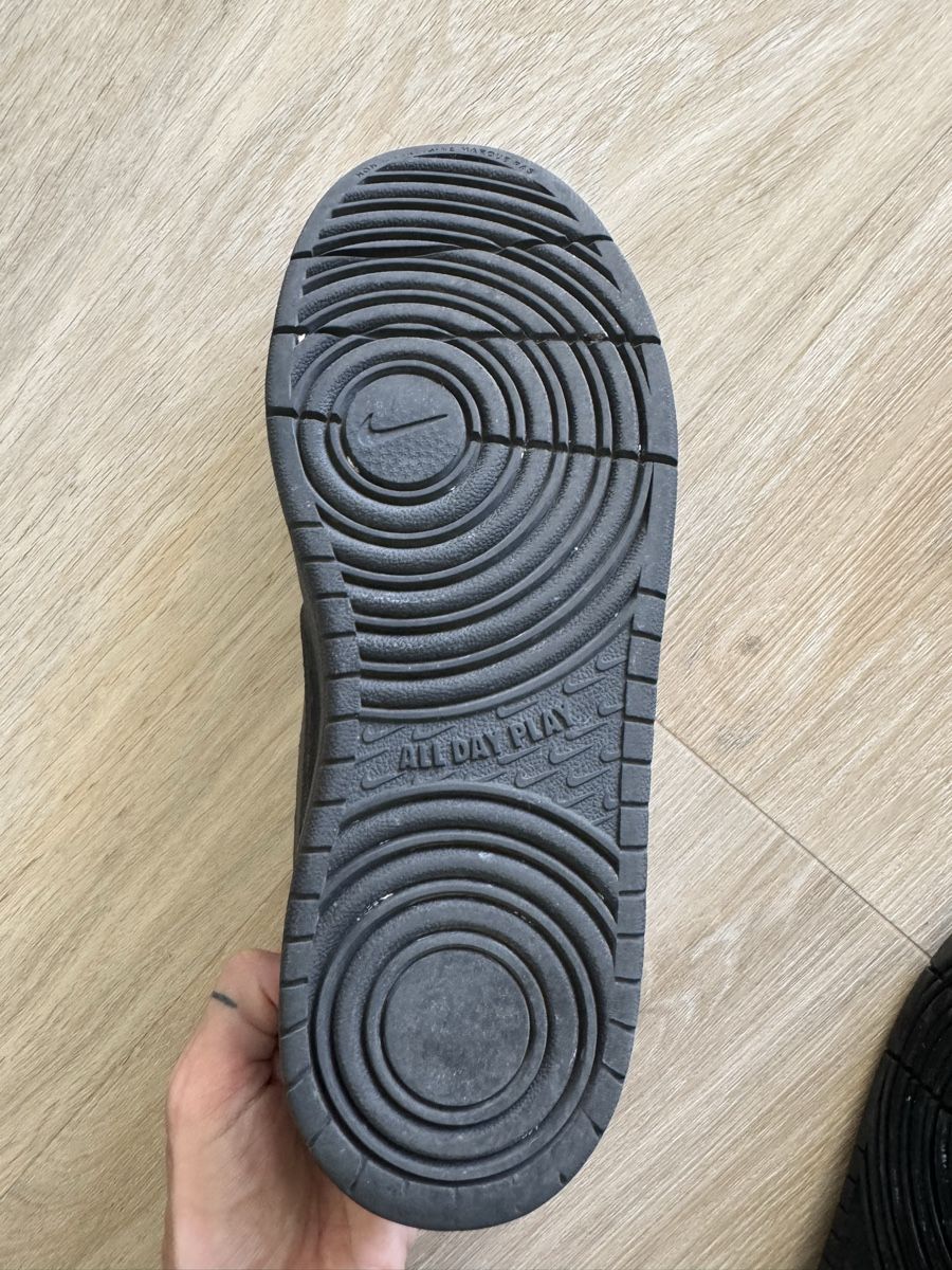 Nike Herrenschuhe: NIKE pointure 38 EUR  – Gebraucht aus Colombier NE von kajo04 5