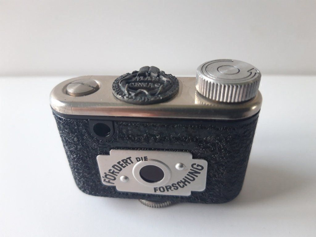 Fotocamera: Miniatur-Kamera Petitax – Usato da Küssnacht am Rigi venduto da blacky1 1