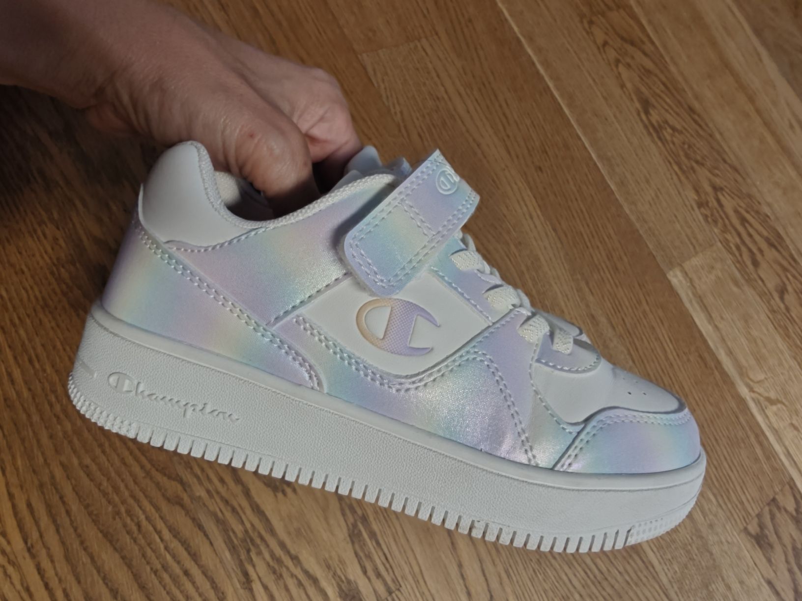 Champion Chaussures filles: Champion Sneaker Mädchen 32 – Neuf (Voir description) à Obernau par ChooseWisely