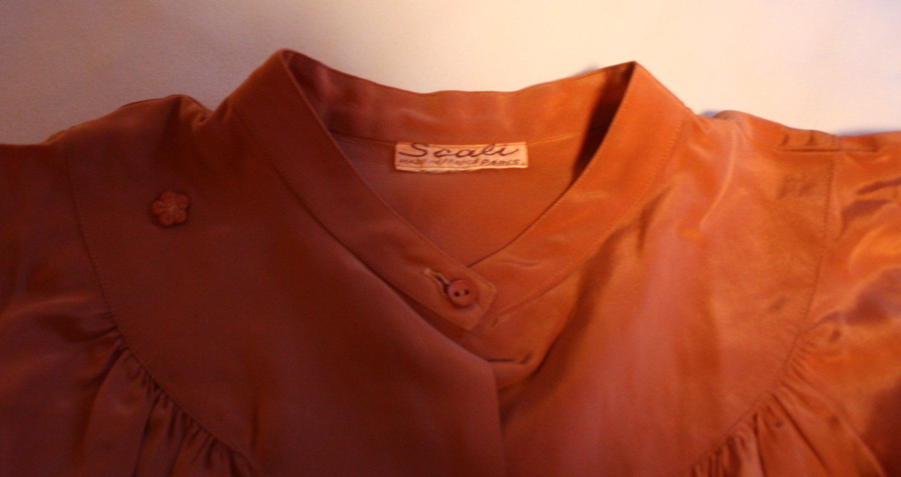 Camicette: Bluse SCALI rostfarben Gr. M – Usato da Flüelen venduto da Diversicum-Vintage 8
