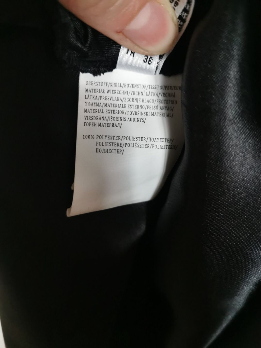 Vestiti: Schwarzes Cocktailkleid – Usato da Unterägeri venduto da Fiobi 3