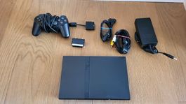 Playstation 2 Slim Kabel und Controller