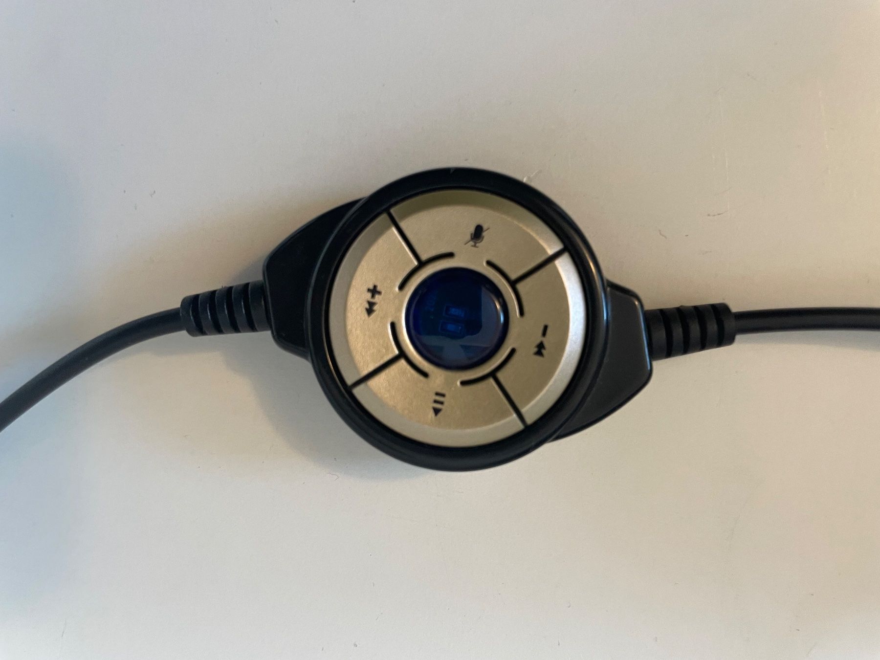Cuffie: USB Headset, neuwertig! – Nuovo (secondo la descrizione) da Zürich venduto da Joba-Sell 1
