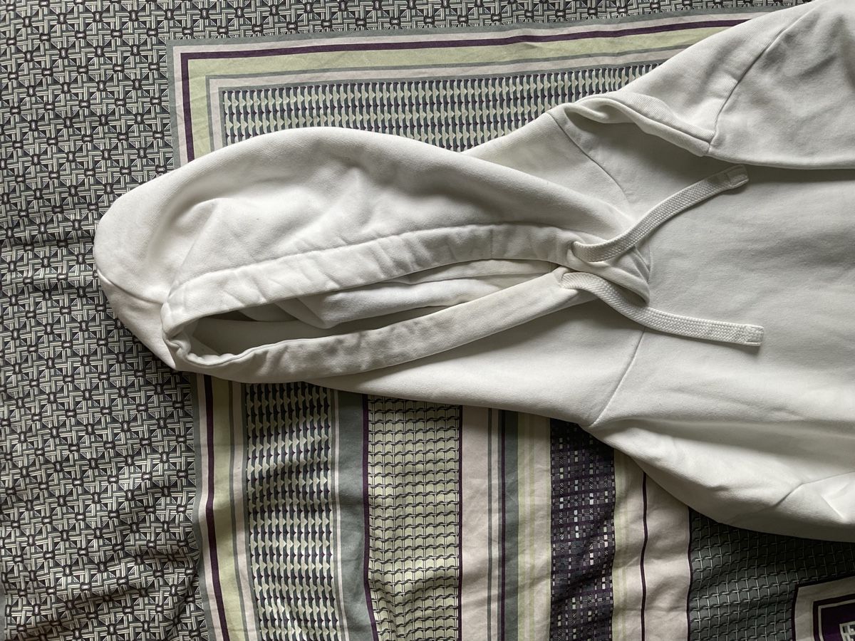 Pulls & Sweat-shirts: Pullover weiss, Grösse S – D'occasion à Küsnacht ZH par thm_bqw7 2