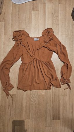 Chemisier ASOS taille 34 - Parfait pour l'été