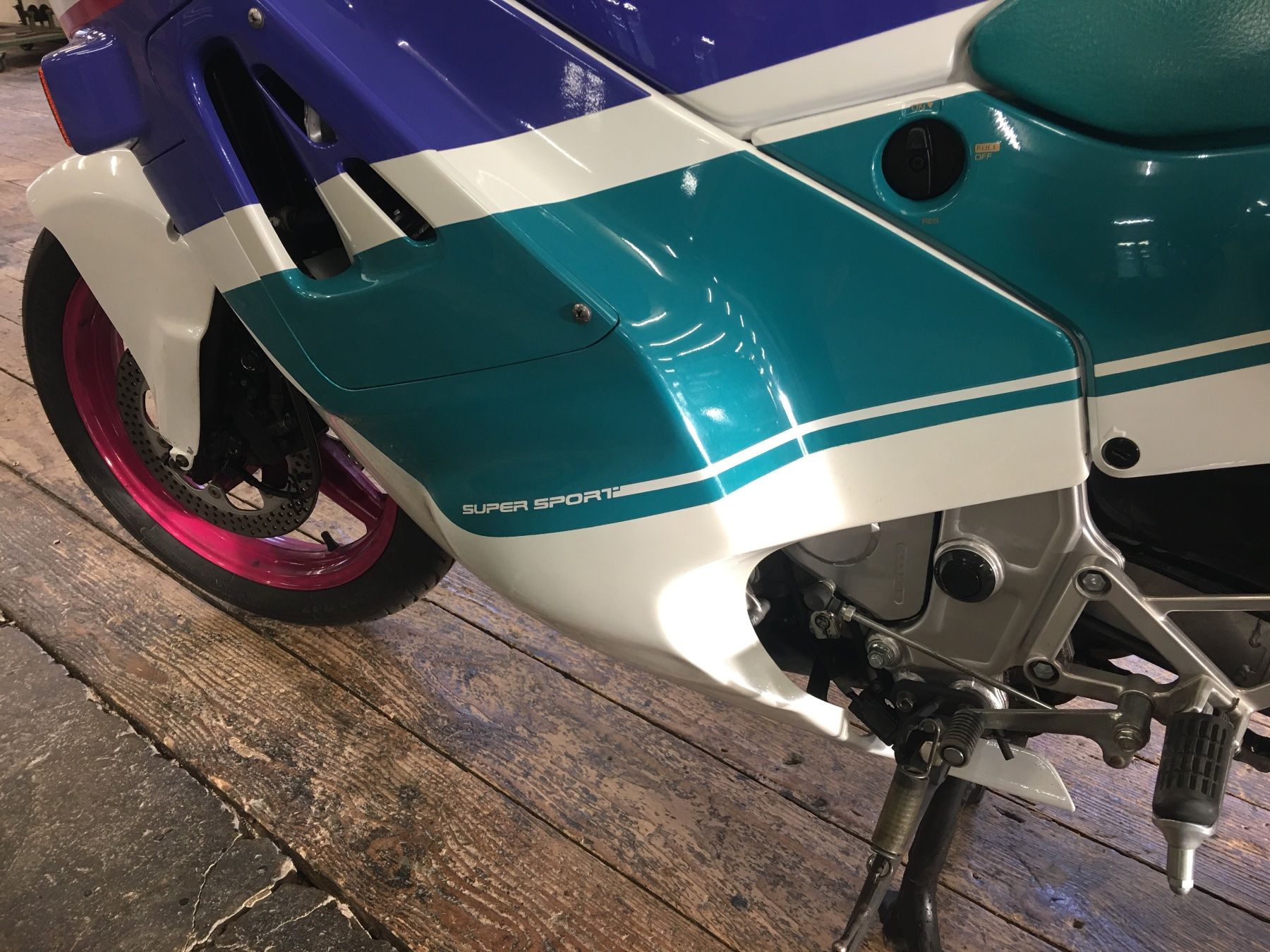 Honda Strada: Honda CBR 600F, 1992,Veteran geprüft – Usato da Andelfingen venduto da werkstatt01 5