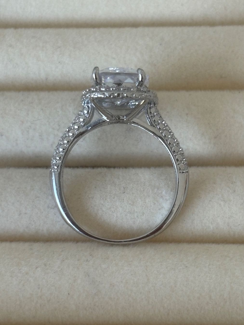 Ringe: Luxus Elegante Gr.19/9 Ring Farbe: Silber / Weiss – Neu (gemäss Beschreibung) aus Biel-Bienne von Roserosse13 3