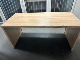 Bürotisch aus Holz - auch für Werkstatt geeignet