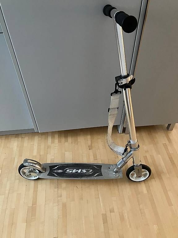 Kickboard: Trottinett – Usato da Kehrsatz venduto da Kamikaze0