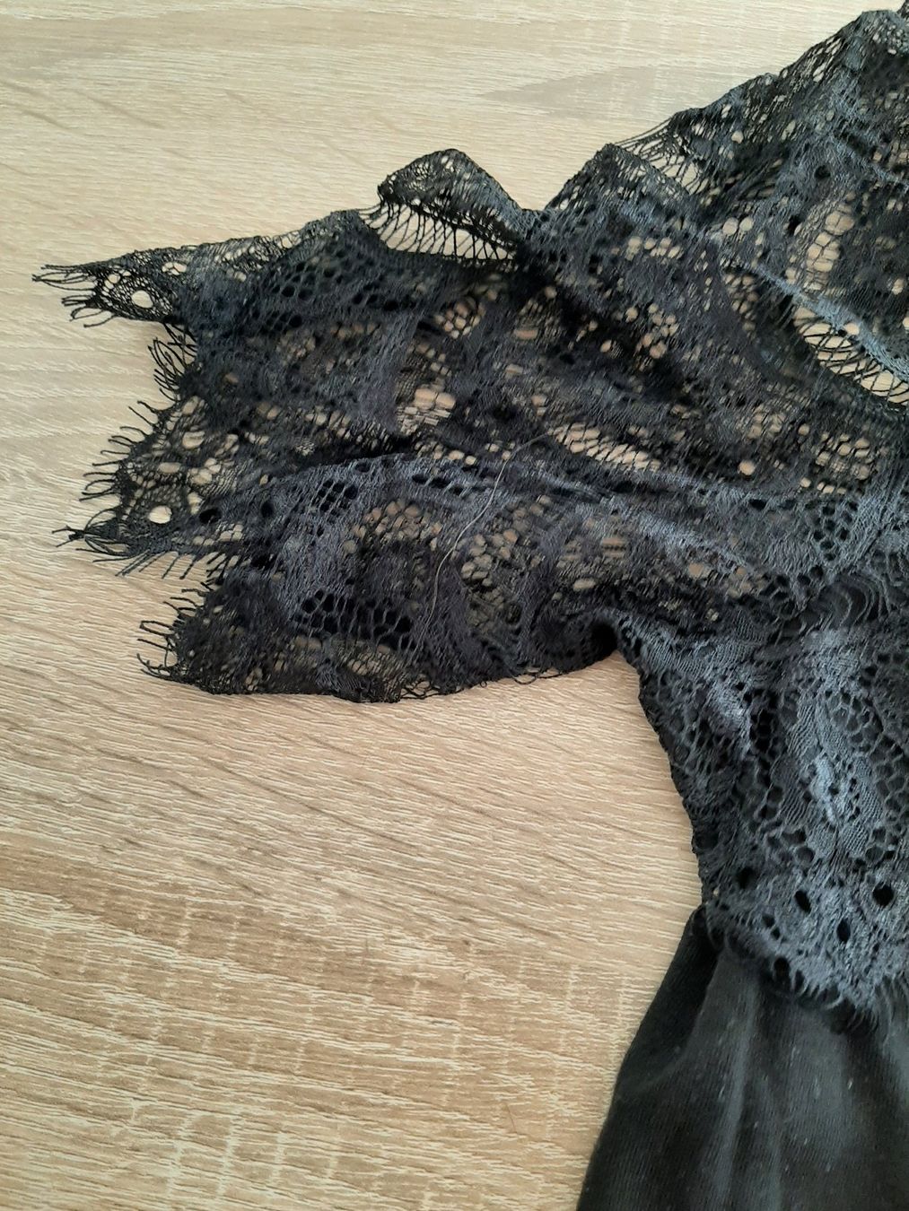 Vestiti: Cocktailkleid Gr. M, mit Spitzen, tiefschwarz – Usato da Menziken venduto da Rien1 3