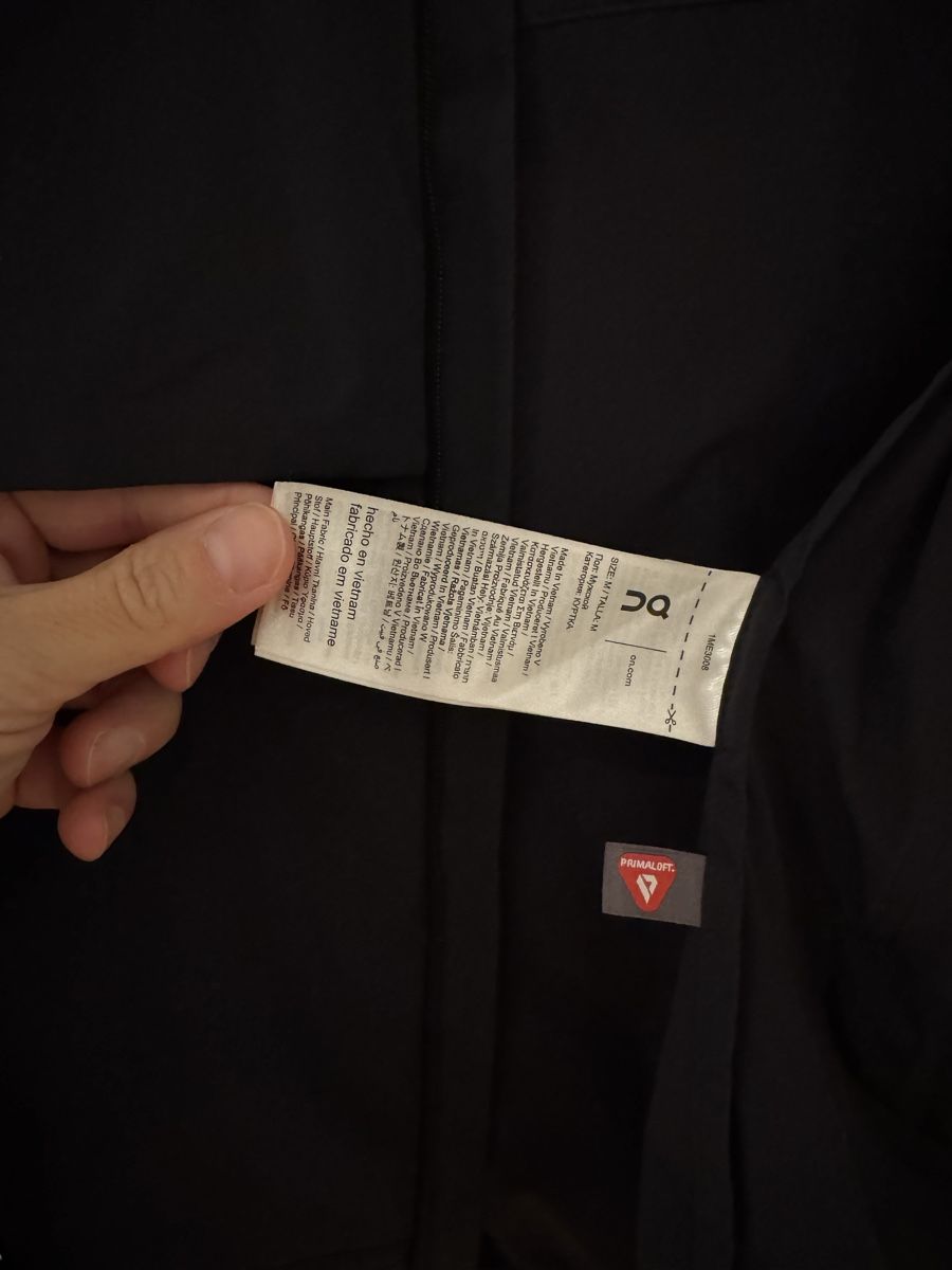 Giacche: On Weather Jacket Insulated – Nuovo (secondo la descrizione) da Uetikon am See venduto da gre_5mqs 4