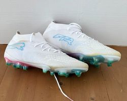 Puma Fussballschuhe Future weiss Gr. EUR40