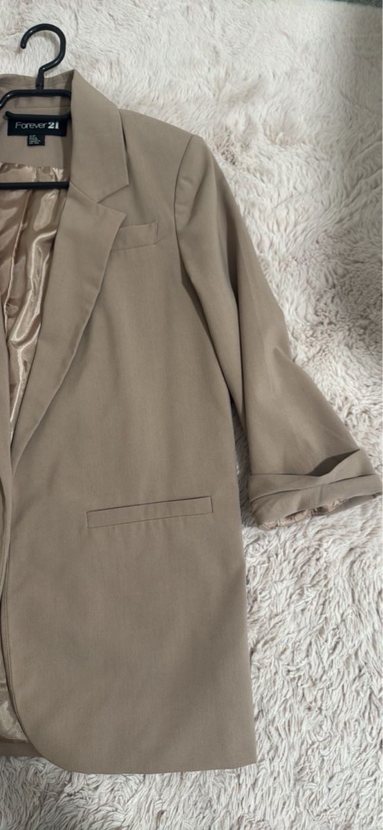 Vestes: Beiger Blazer – D'occasion à Benglen par Shamily 1