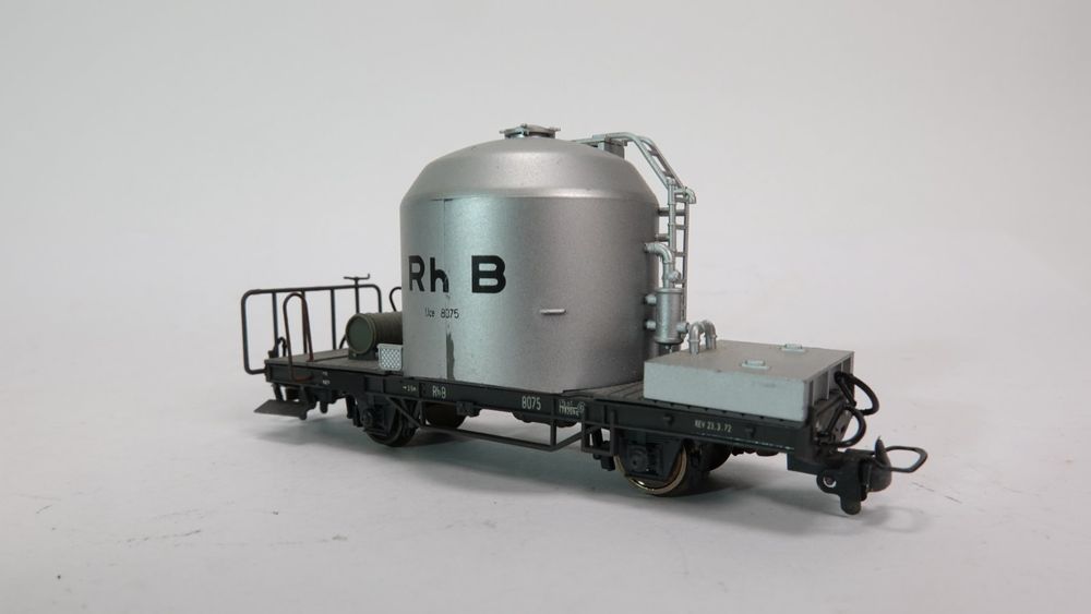 e67 Bemo RhB Zementtransportwagen 8075 / Bastelware / 1207 8