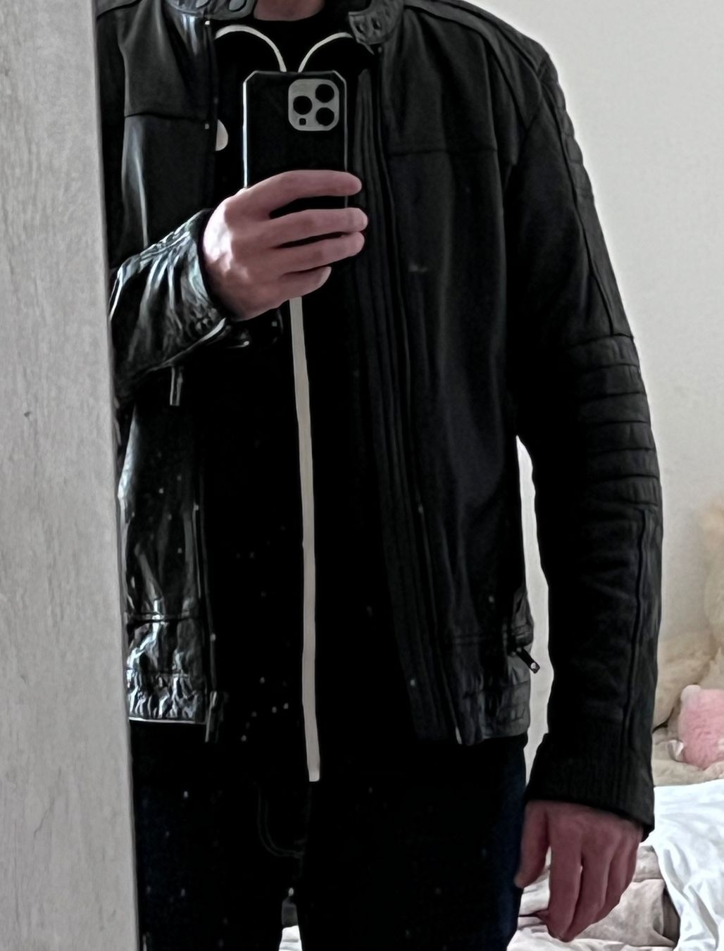 Bershka Giacche: Veste en cuir noir profond – Usato da La Chaux-de-Fonds venduto da art_x8mz 7