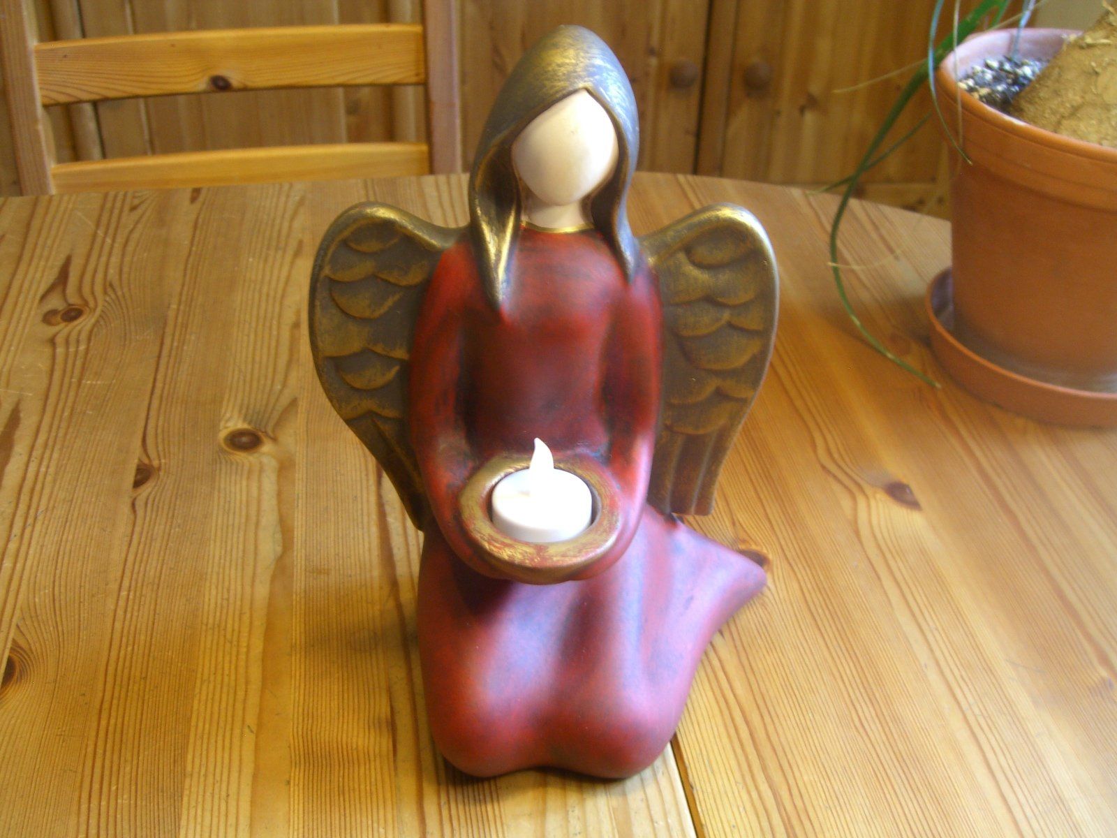 Statuette: wunderschöner, kniender "Formano" Engel m.Teelicht, Keramik – Usato da Winterthur venduto da Gaia 3