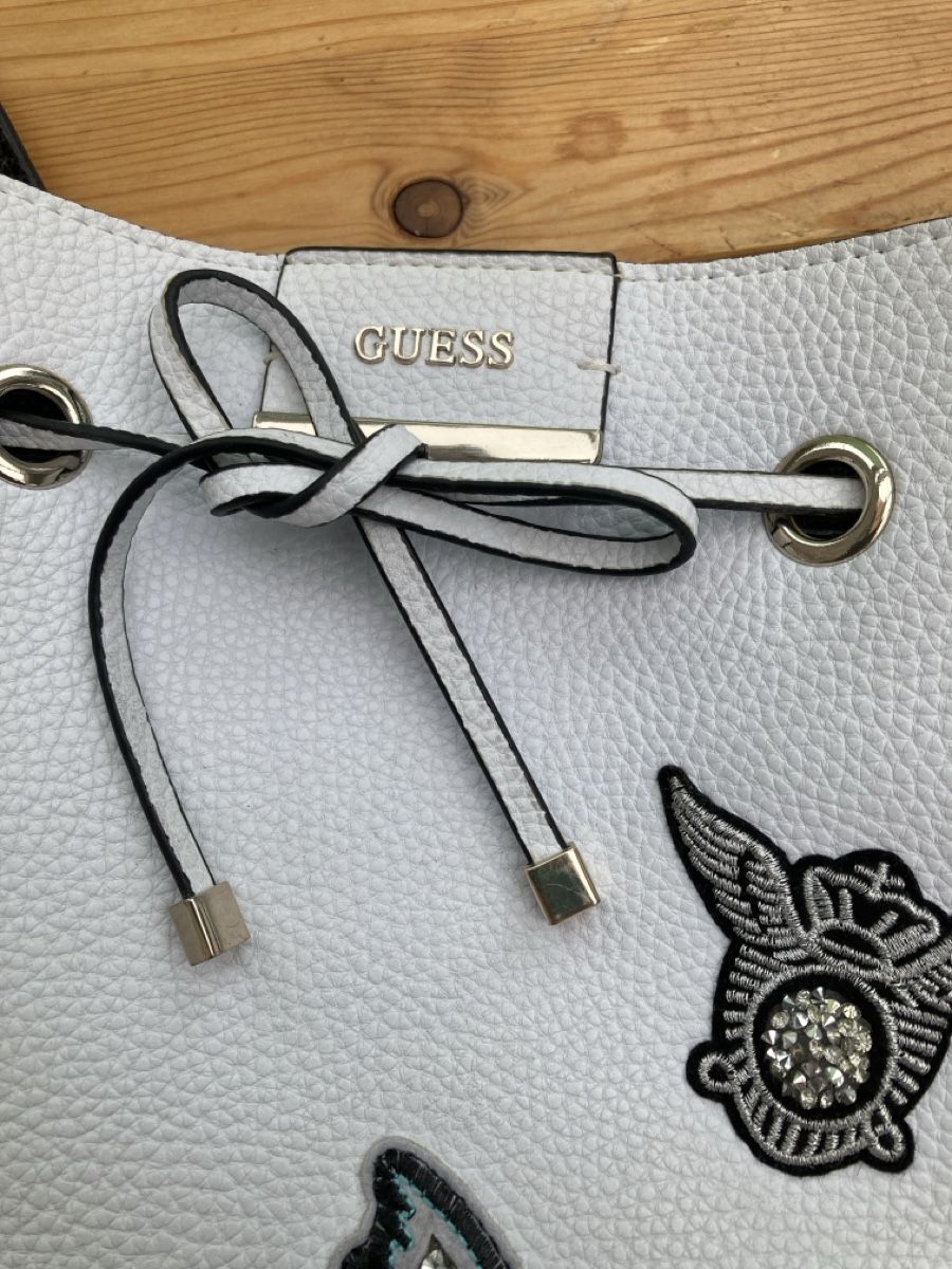 Borse da donna: Guess Tasche – Nuovo (secondo la descrizione) da Romanshorn venduto da gokken 6