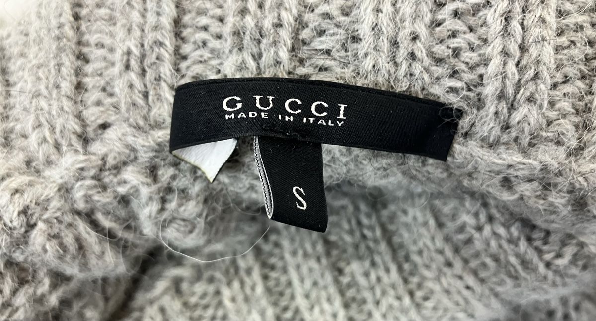 Gucci Pulls & Sweat-shirts: Gucci Gr.S – D'occasion à Mürren par Ne-le 4