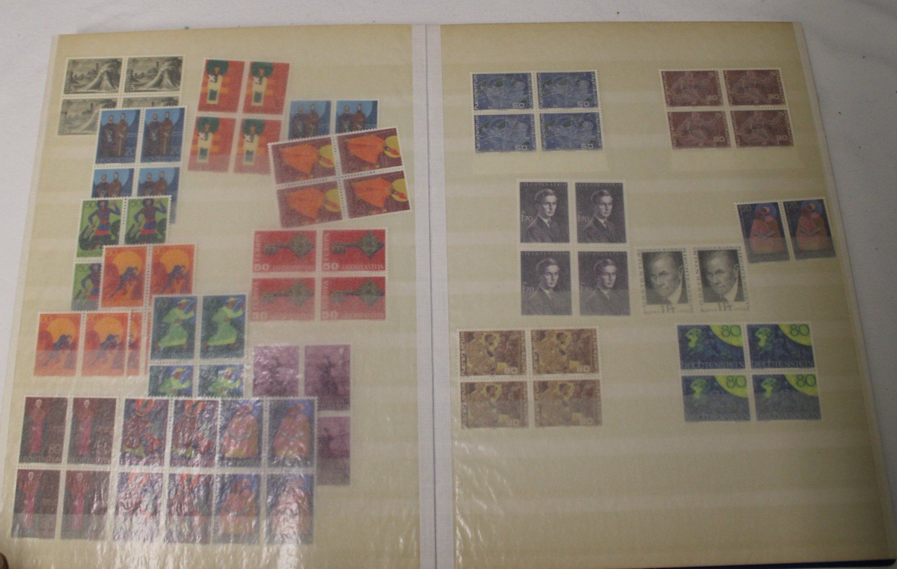Alben: Briefmarken-Album (IC) – Gebraucht aus Schaan von antikes_und_kurioses 3