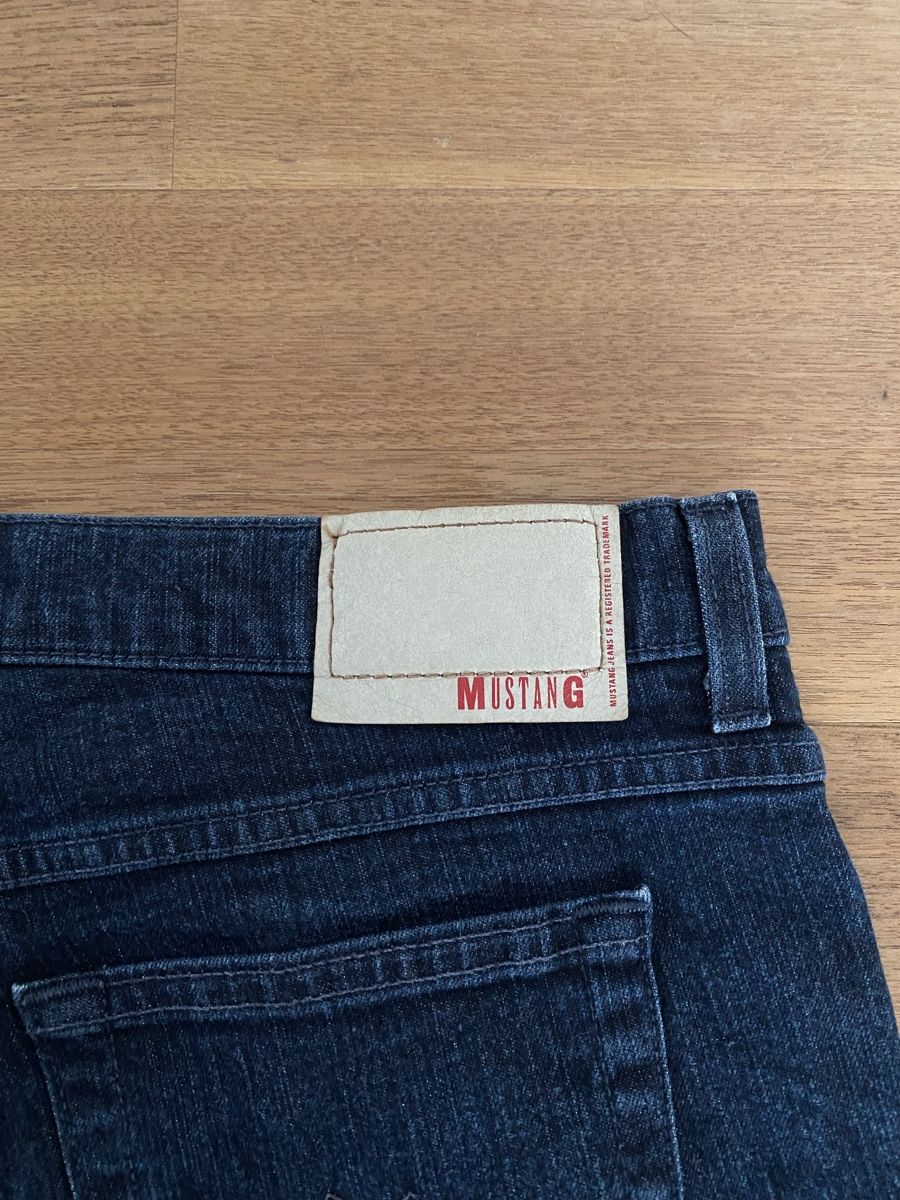 Jeans: Mustang Jeans – Usato da Lützelflüh-Goldb venduto da flu_q9tg 3